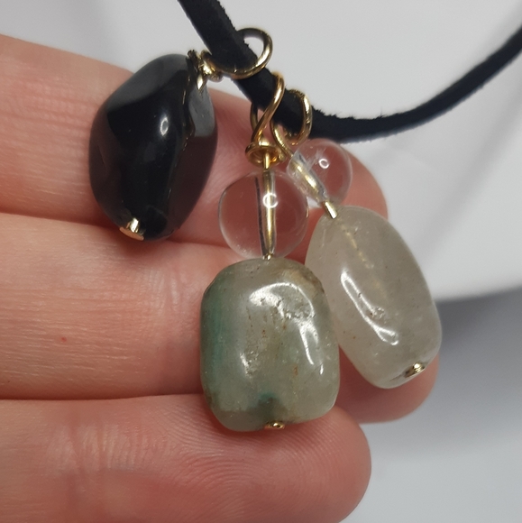 Genuine Onyx, Clear Quartz, Green Agate Wire Wrap Necklace - Picture 3 of 6